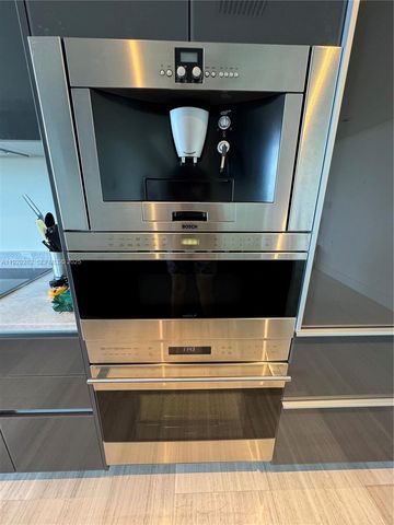 1451 Brickell Ave 1105, Miami, FL 33131