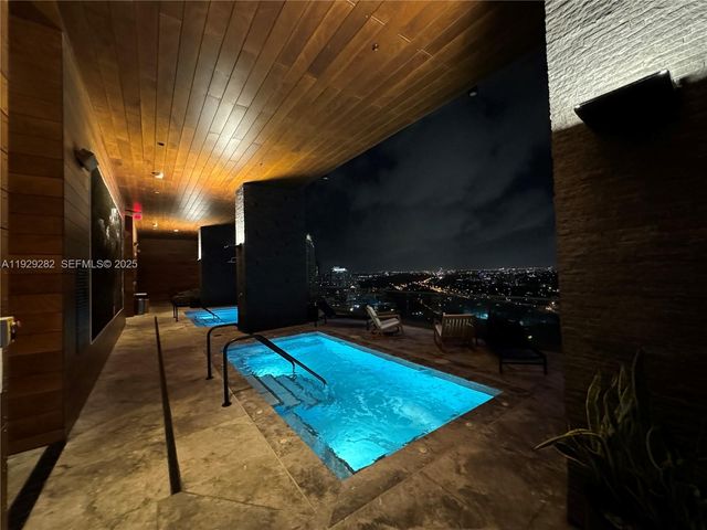 1451 Brickell Ave 1105, Miami, FL 33131