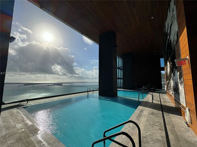 1451 Brickell Ave 1105, Miami, FL 33131