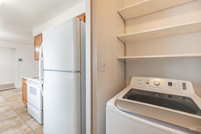 7159 W Bluebird Dr, Boise, ID 83703