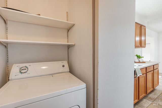 7159 W Bluebird Dr, Boise, ID 83703