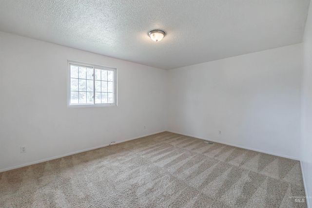 7159 W Bluebird Dr, Boise, ID 83703