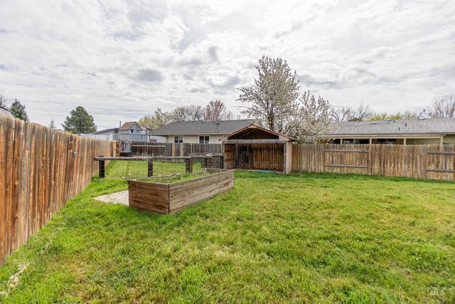 7159 W Bluebird Dr, Boise, ID 83703