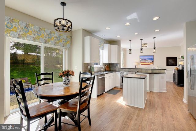 2427 CHELMSFORD DR, Crofton, MD 21114