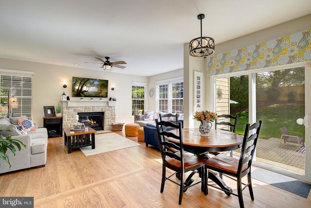 2427 CHELMSFORD DR, Crofton, MD 21114
