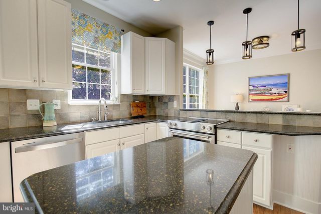 2427 CHELMSFORD DR, Crofton, MD 21114