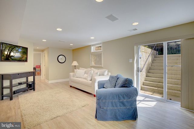 2427 CHELMSFORD DR, Crofton, MD 21114