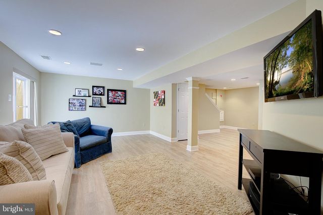2427 CHELMSFORD DR, Crofton, MD 21114