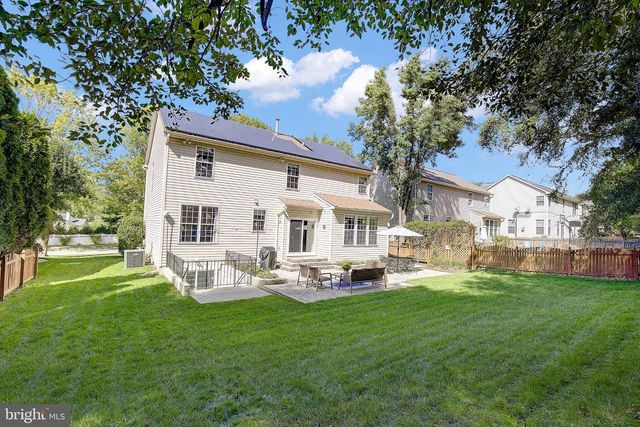 2427 CHELMSFORD DR, Crofton, MD 21114
