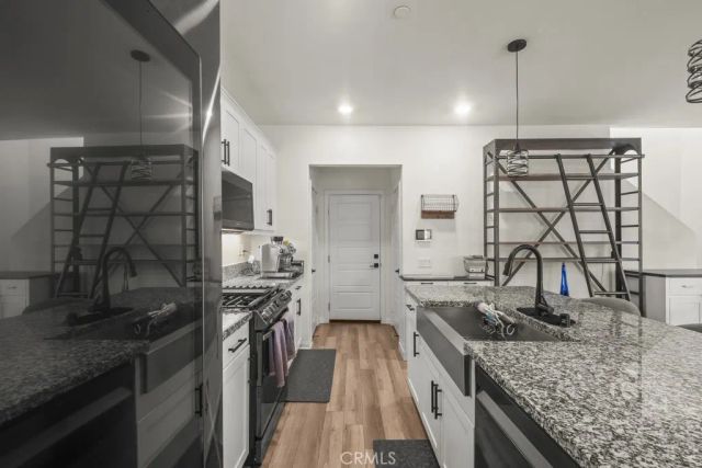 27556 Antelope, Canyon Country, CA 91387