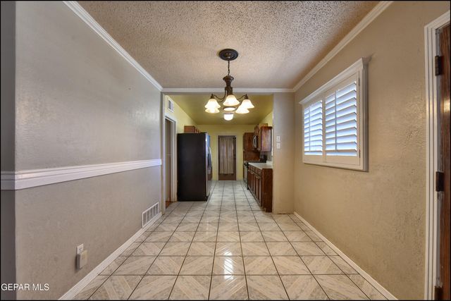 7560 MATAMOROS Drive, El Paso, TX 79915