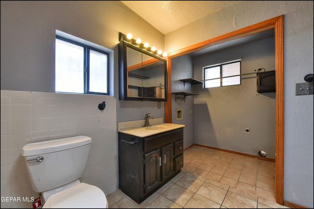 7560 MATAMOROS Drive, El Paso, TX 79915