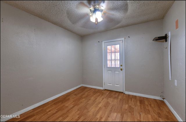 7560 MATAMOROS Drive, El Paso, TX 79915