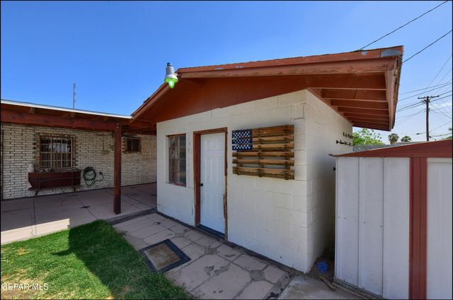 7560 MATAMOROS Drive, El Paso, TX 79915