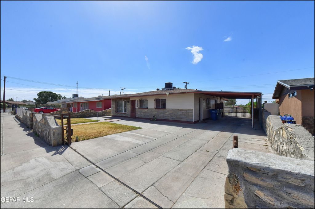 7560 MATAMOROS Drive, El Paso, TX 79915