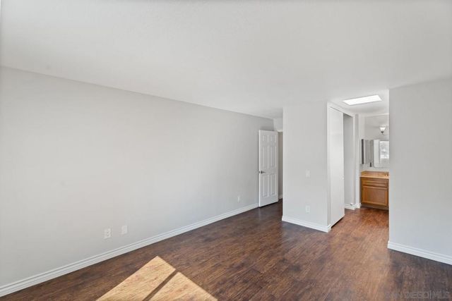 2909 Cowley Way L, San Diego, CA 92117