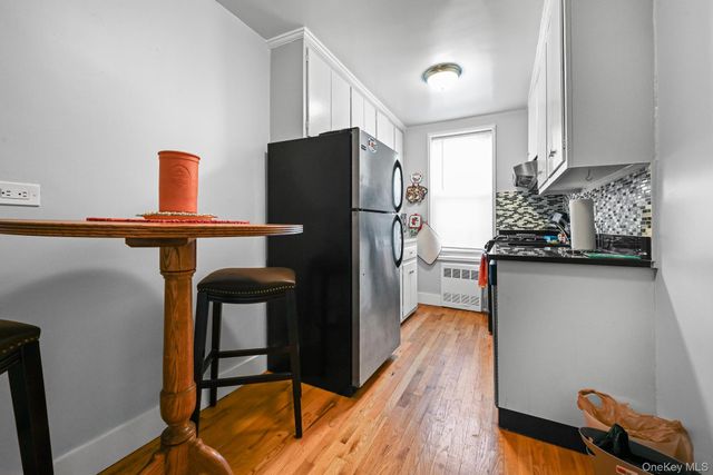 133 Beach 120th Street 1B, Rockaway Park, NY 11694