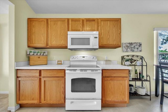 24483 LAKESIDE MANOR, Port Charlotte, FL 33980