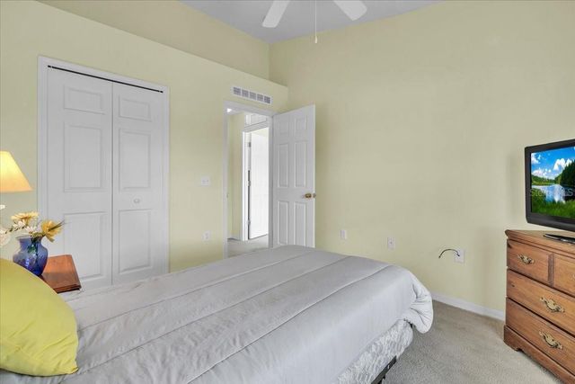 24483 LAKESIDE MANOR, Port Charlotte, FL 33980