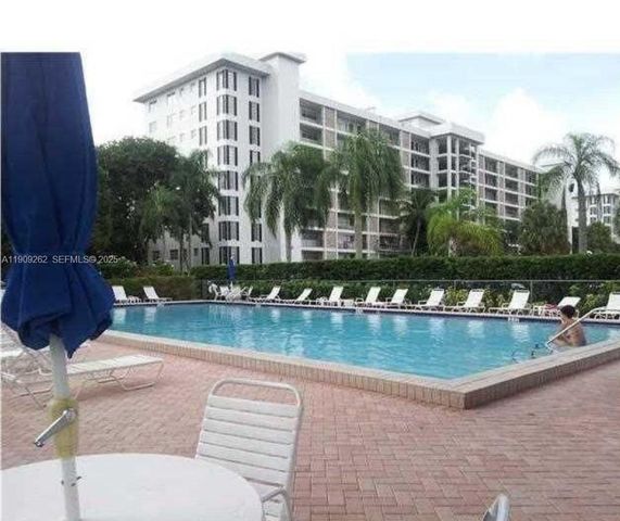 3150 N Palm Aire Drive 801, Pompano Beach, FL 33069