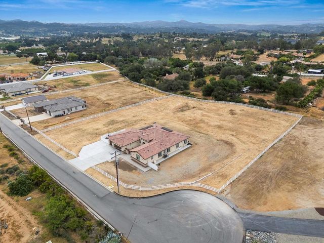 29260 Duffwood Lane, Valley Center, CA 92082