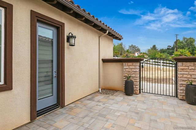 29260 Duffwood Lane, Valley Center, CA 92082