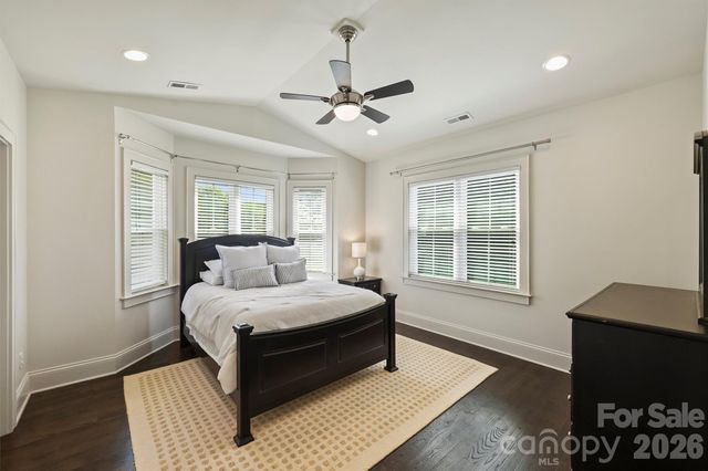 2829 Attaberry Drive, Charlotte, NC 28205