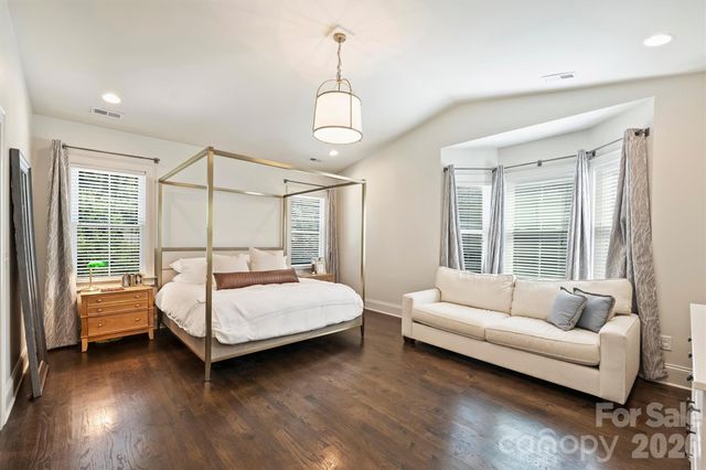 2829 Attaberry Drive, Charlotte, NC 28205