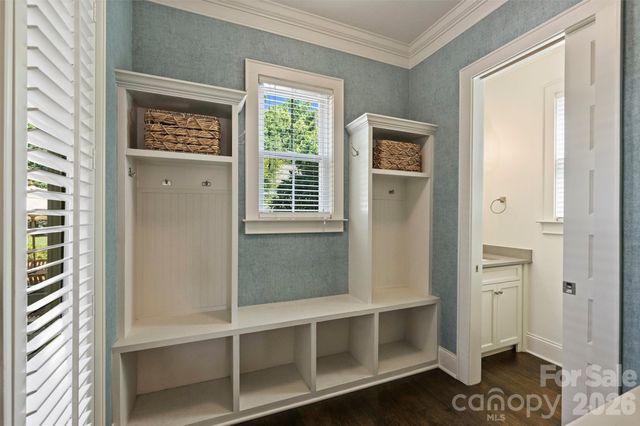 2829 Attaberry Drive, Charlotte, NC 28205