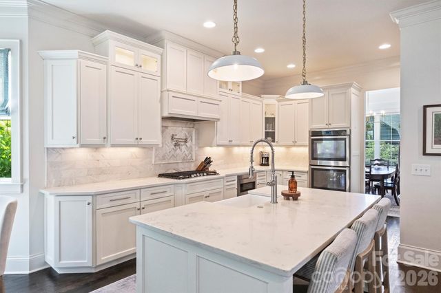2829 Attaberry Drive, Charlotte, NC 28205