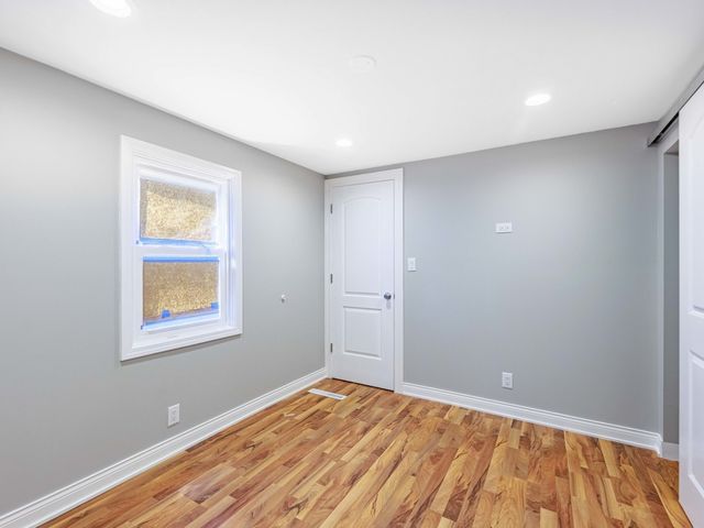 36 E 151st Street, Harvey, IL 60426