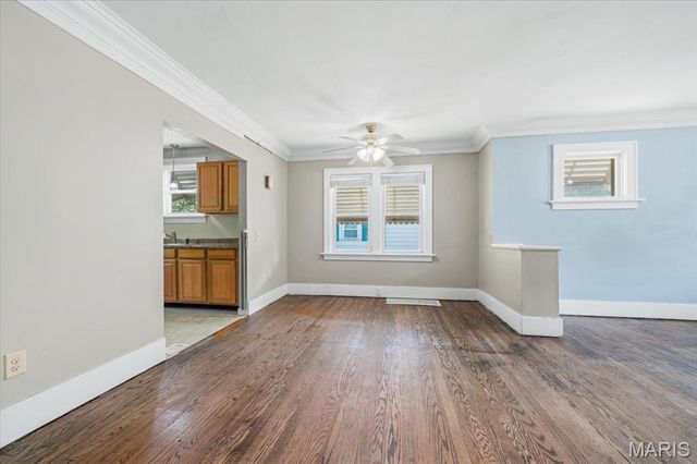 2707 Gerson Avenue, Godfrey, IL 62035
