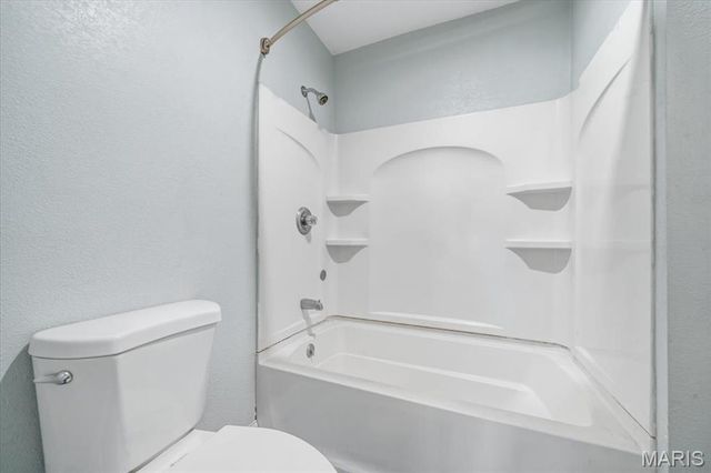 2707 Gerson Avenue, Godfrey, IL 62035