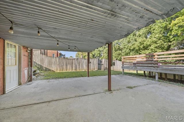2707 Gerson Avenue, Godfrey, IL 62035