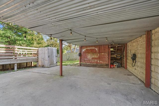 2707 Gerson Avenue, Godfrey, IL 62035