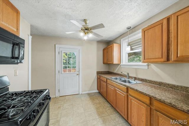 2707 Gerson Avenue, Godfrey, IL 62035