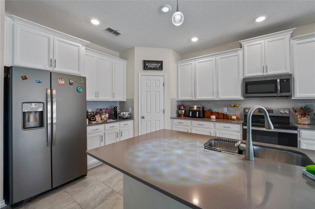 5414 MANCHESTER DRIVE, St Cloud, FL 34771