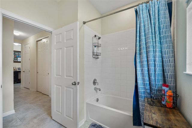 5414 MANCHESTER DRIVE, St Cloud, FL 34771