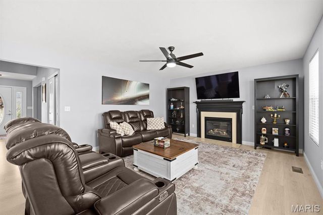 6 Coolidge Court, Troy, IL 62294
