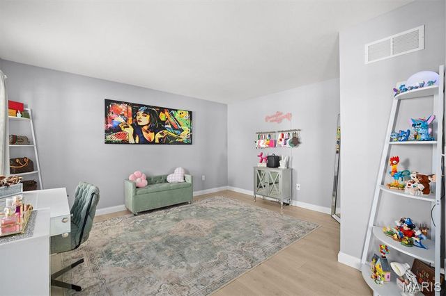 6 Coolidge Court, Troy, IL 62294