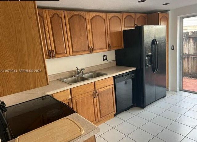 321 SW 1st Ct K-4, Pompano Beach, FL 33060