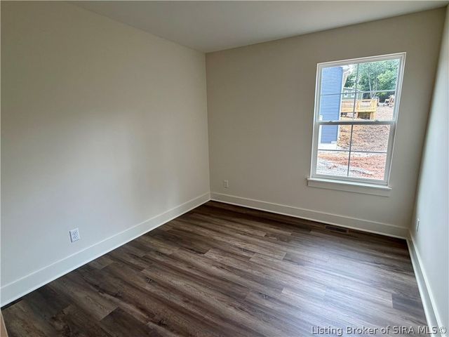 3599 Old Vincennes Road, Floyds Knobs, IN 47119