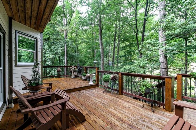 656 Goldenwood Court, Powder Springs, GA 30127