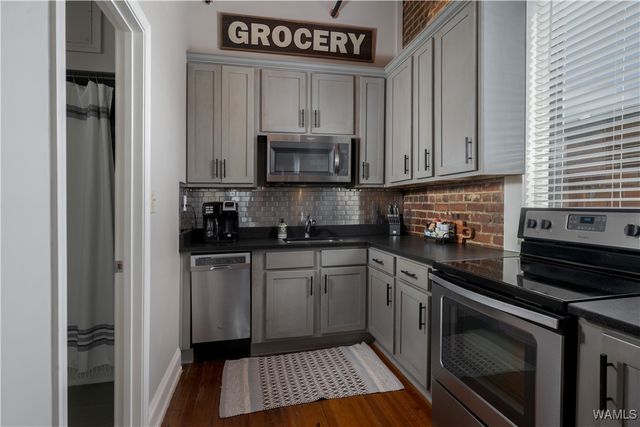 2504 7th, Tuscaloosa, AL 35401