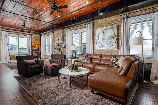 2504 7th, Tuscaloosa, AL 35401