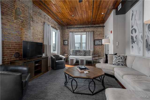 2504 7th, Tuscaloosa, AL 35401