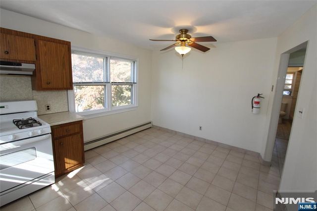380 Lincoln Avenue, Hawthorne, NJ 07506