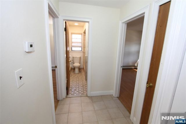 380 Lincoln Avenue, Hawthorne, NJ 07506