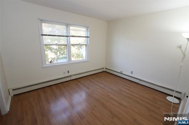 380 Lincoln Avenue, Hawthorne, NJ 07506