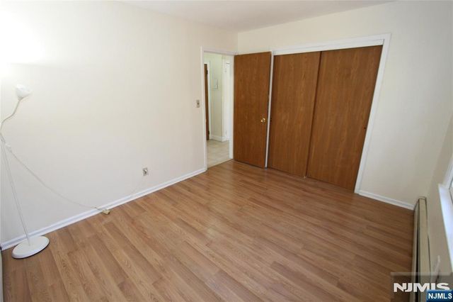 380 Lincoln Avenue, Hawthorne, NJ 07506